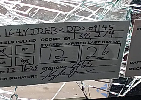 2013 Jeep Compass Latitude z USA, uszkodzony, nr VIN 1C4NJDEB2DD209145